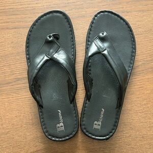 BROWNS - Men’s Black Leather Flip Flop Style Sandals